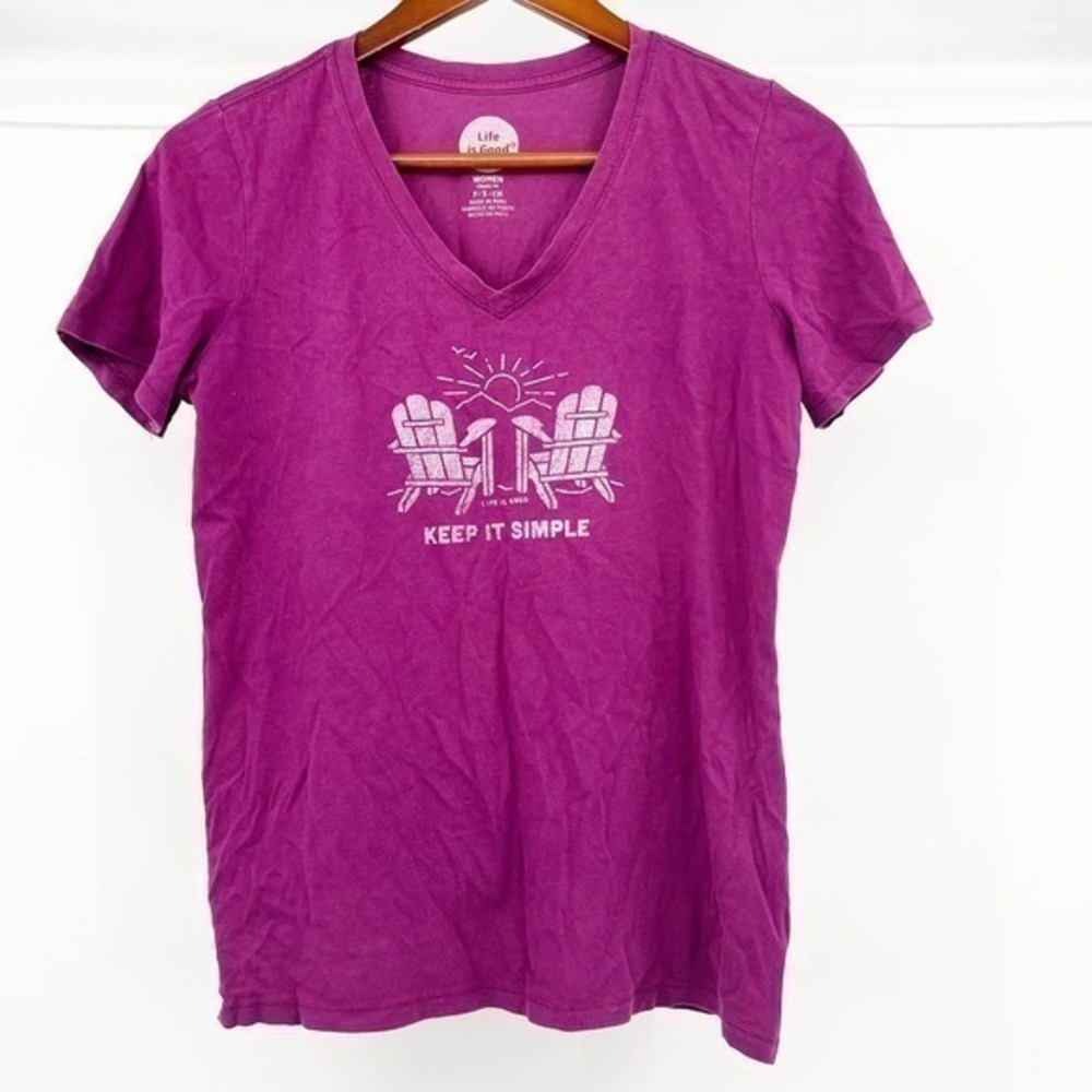 Life Is Good v-neck keep it simple Adirondack chairs sunset graphic size small